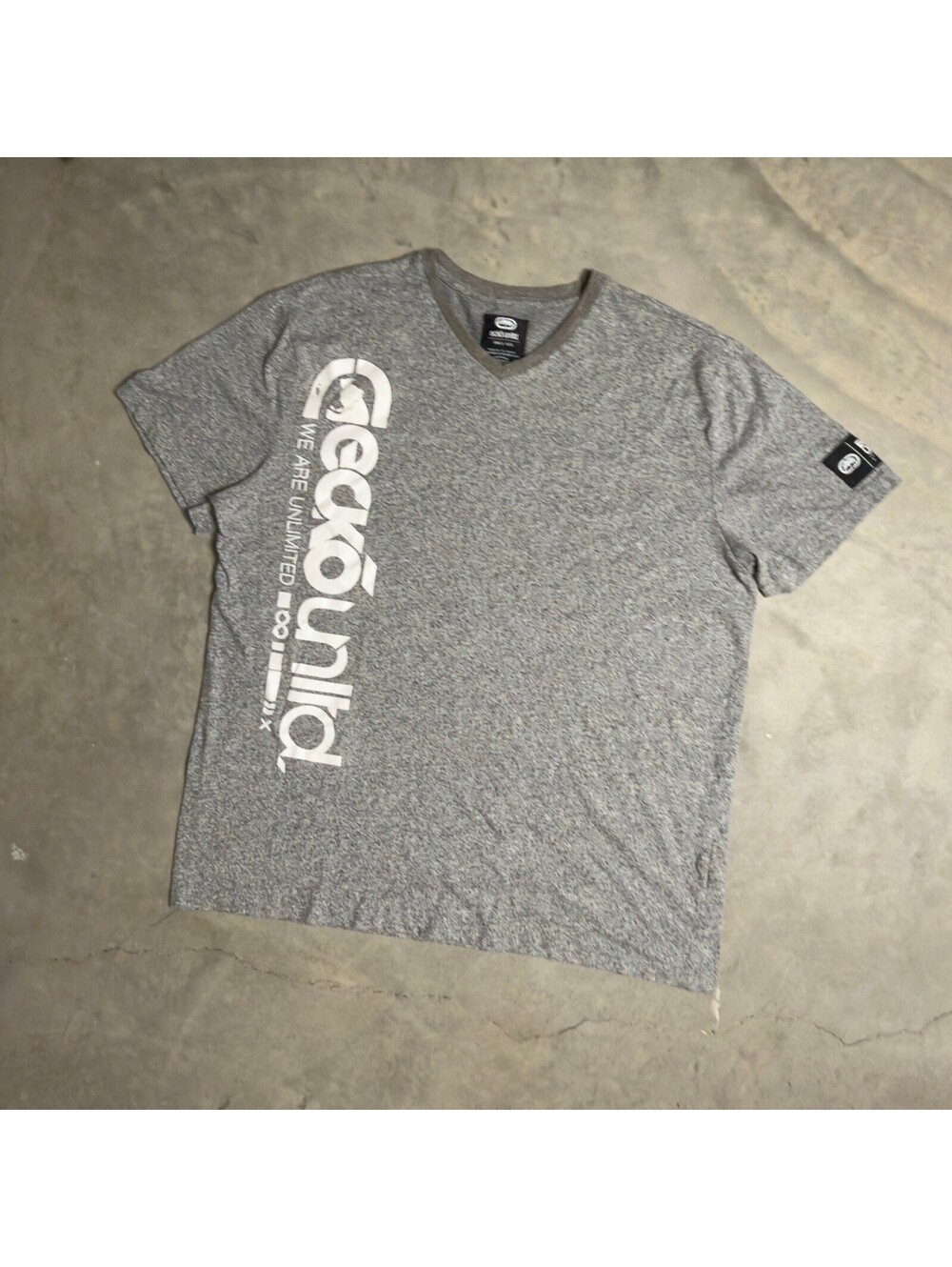 Y2K Ecko Unltd Graphic Tee Mens XL Grey Streetwear V-Neck